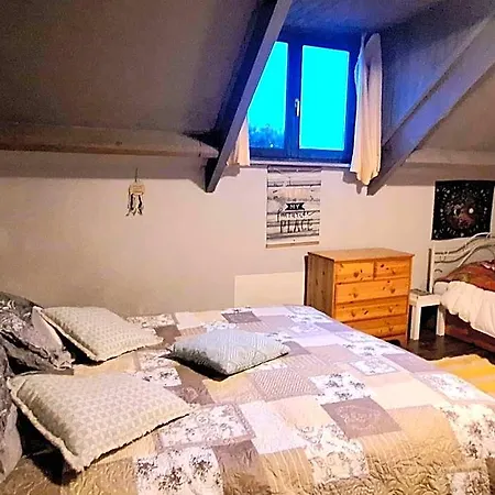 House Ardennes Blue In Near